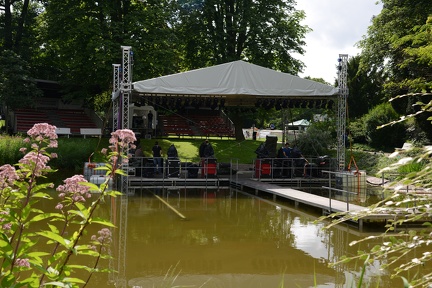 floating stage